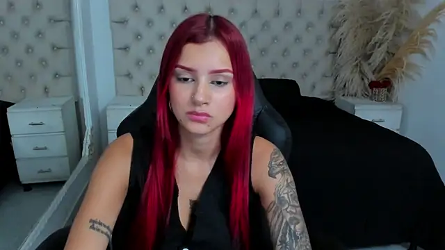 CinthiaCollins online show from 07-16-26, 09:23