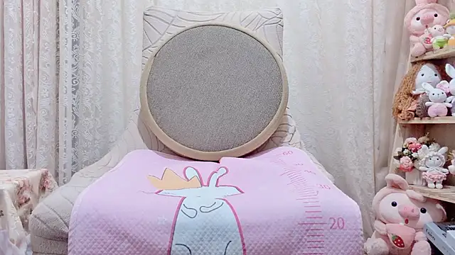 Snapshot of Rellababyy chatting on 04-07-26, 01:13 Rellababyy online show from 04-07-26, 01:13