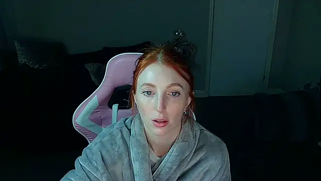 Red firesquirt online show from 02-03-25, 09:39