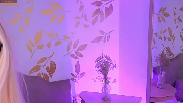 Misselektra   online show from 09-15-25, 05:08