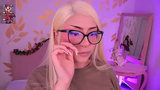 Misselektra   online show from 12-18-25, 05:01