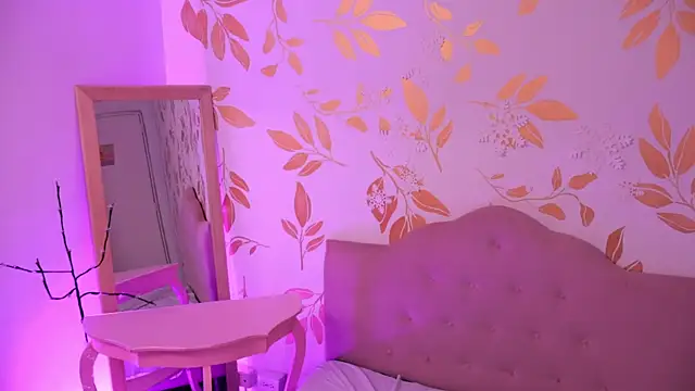 Misselektra   online show from 01-14-26, 05:11