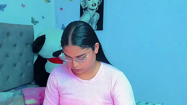 mabellfox online show from 02-13-25, 06:26