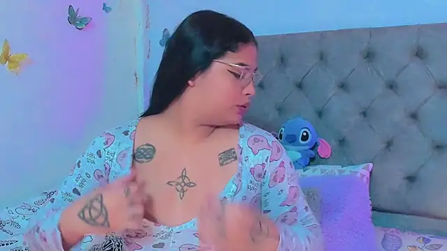 mabellfox online show from 03-22-25, 06:47