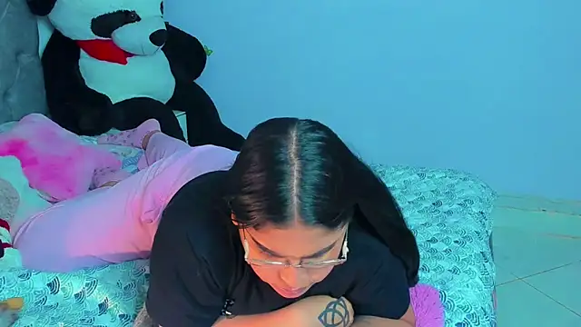 mabellfox online show from 02-12-25, 01:37