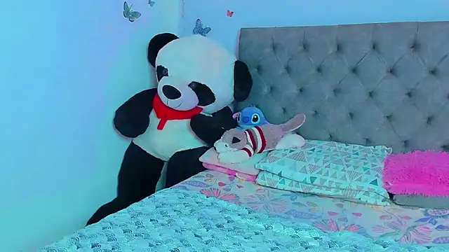 mabellfox online show from 02-27-25, 06:31