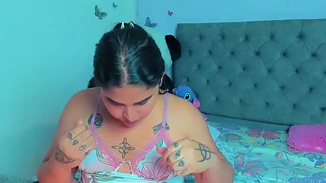 mabellfox online show from 02-26-25, 11:41