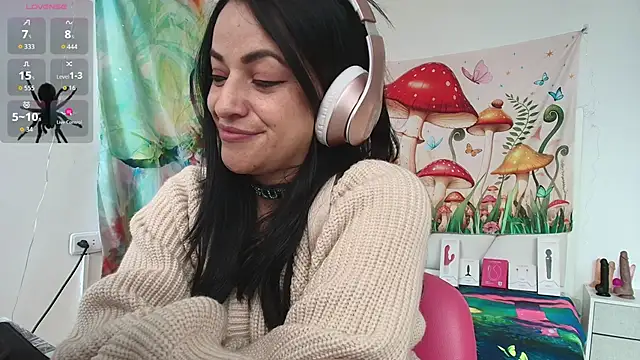 LovelyAzucena online show from 03-10-26, 02:10