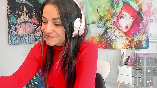 LovelyAzucena online show from 03-18-25, 02:06