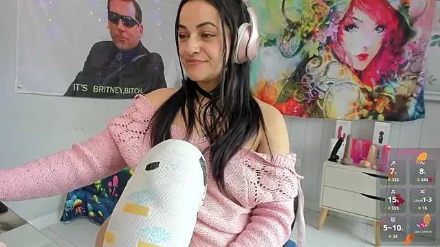 LovelyAzucena online show from 10-24-25, 02:49