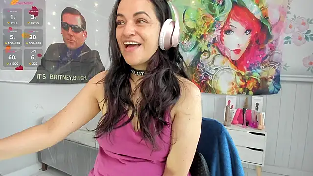 LovelyAzucena online show from 11-03-25, 03:04