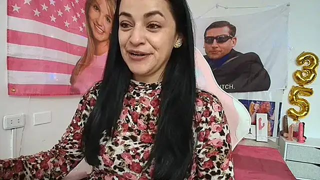 LovelyAzucena online show from 05-21-26, 03:20