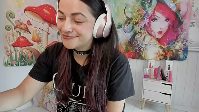 LovelyAzucena online show from 09-27-25, 02:56