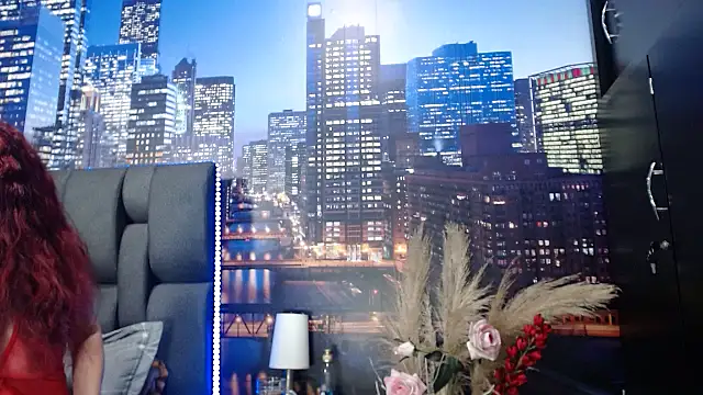 Lucy mature8 online show from 12-19-25, 08:33