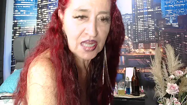 Lucy mature8 online show from 04-26-26, 09:12