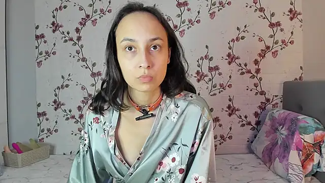 Alisagold90 online show from 12-20-25, 09:01