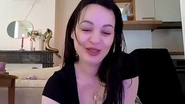 Lilie romeo online show from 03-07-25, 03:49