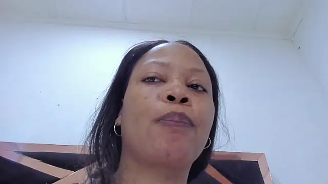 Snapshot of Cholatin chatting on 05-15-26, 01:20 Cholatin online show from 05-15-26, 01:20