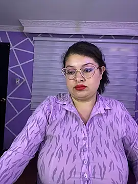 MiiaaJoness online show from 05-20-26, 08:39