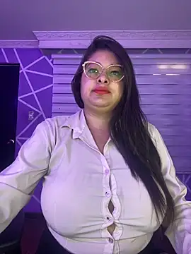 MiiaaJoness online show from 10-16-25, 02:47