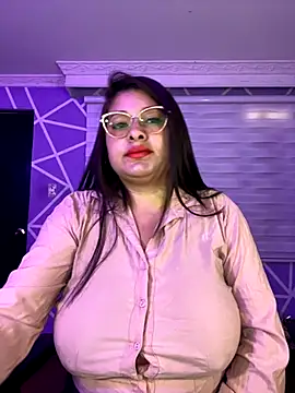 MiiaaJoness online show from 09-22-25, 03:18