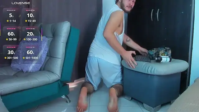 JacoLive online show from 11-20-25, 07:36