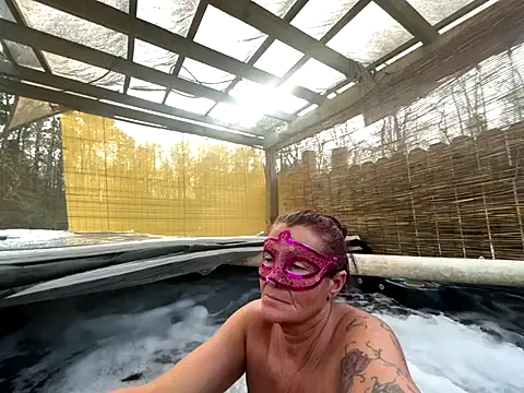 prainxxx22 online show from 12-17-25, 07:08