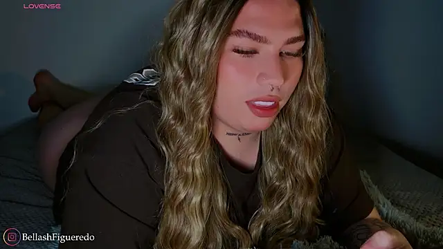 IsabellaFigueredo   online show from 12-03-25, 07:19