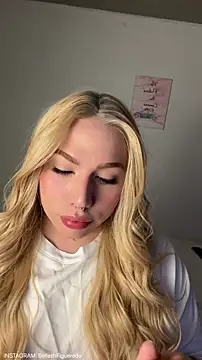 IsabellaFigueredo   online show from 02-27-26, 11:59