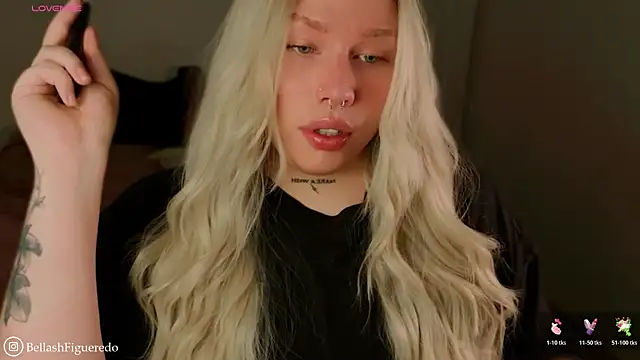 IsabellaFigueredo   online show from 03-27-26, 10:27