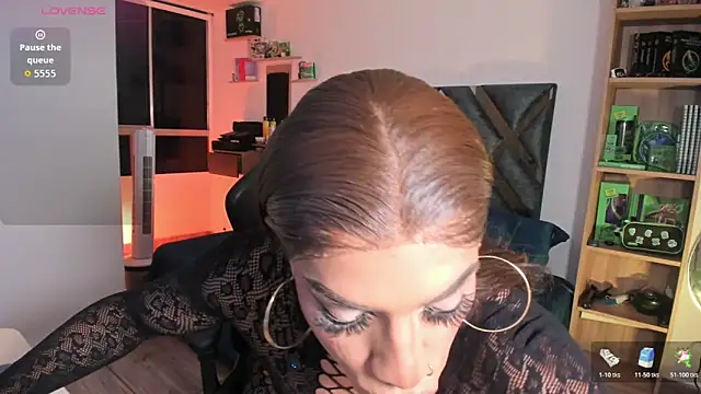 Snapshot of Nicolle_alexandra chatting on 03-13-26, 11:21 Nicolle alexandra online show from 03-13-26, 11:21