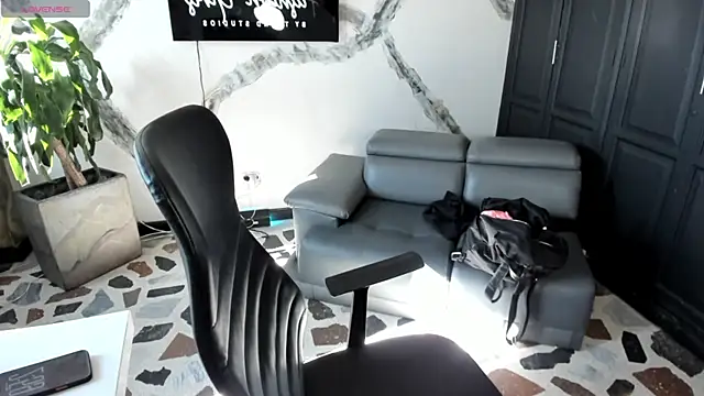 CelesteBrucee online show from 12-01-25, 07:59