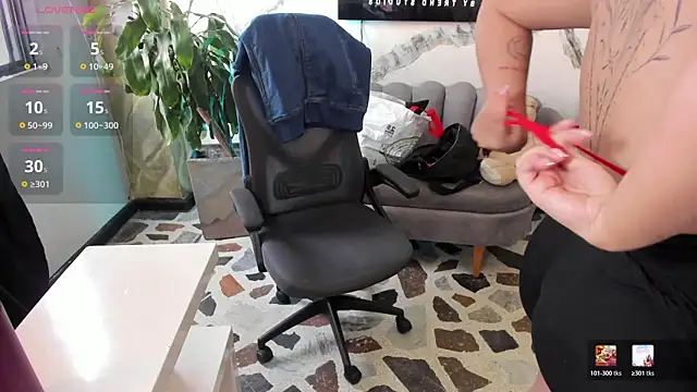 Snapshot of CelesteBrucee chatting on 02-19-26, 09:23 CelesteBrucee online show from 02-19-26, 09:23