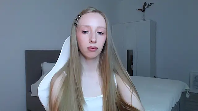 Luna insniity online show from 10-03-25, 08:10