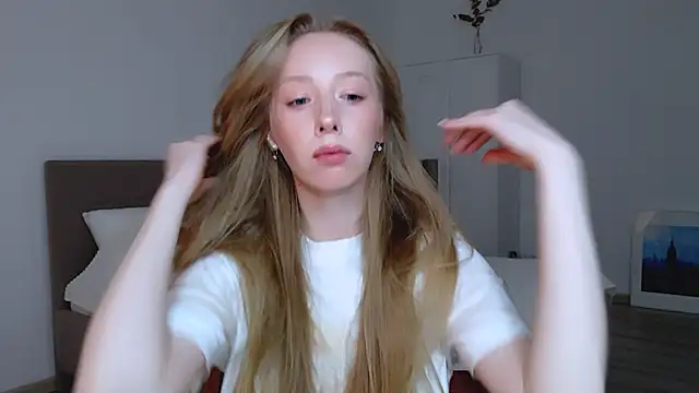 Luna insniity online show from 02-03-25, 08:24