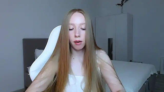 Luna insniity online show from 09-08-25, 08:08