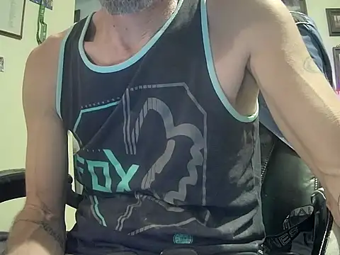 Snapshot of druetrue chatting on 11-10-25, 07:52 druetrue online show from 11-10-25, 07:52