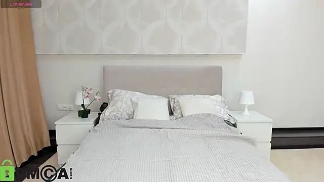 Donna Evans online show from 11-11-25, 11:53