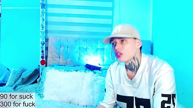 justinmoon2 online show from 06-12-26, 03:15