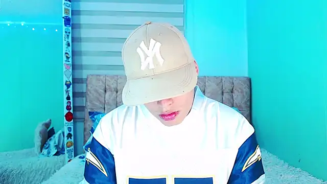  justinmoon2 online show from 12-21-25, 01:41