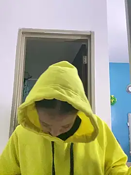 Snapshot of Eylend_Lisboa chatting on 02-25-25, 12:16 Eylend Lisboa online show from 02-25-25, 12:16