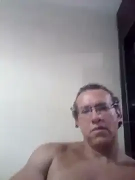 Snapshot of will1980 chatting on 02-28-26, 01:27 will1980 online show from 02-28-26, 01:27