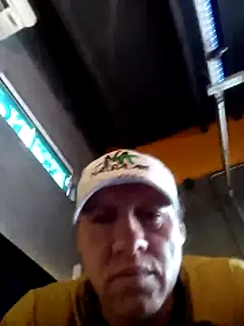 Snapshot of will1980 chatting on 02-12-26, 02:06 will1980 online show from 02-12-26, 02:06