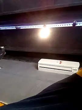 Snapshot of will1980 chatting on 02-11-26, 01:55 will1980 online show from 02-11-26, 01:55