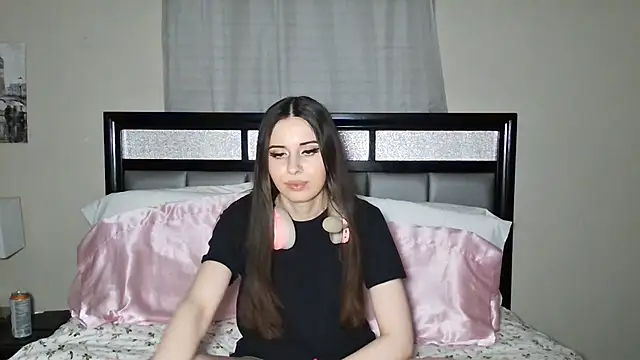 alisonfields online show from 06-19-26, 02:06