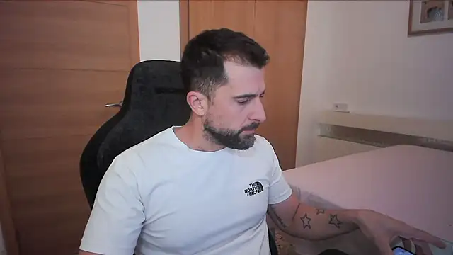 alex877x online show from 10-23-25, 03:00