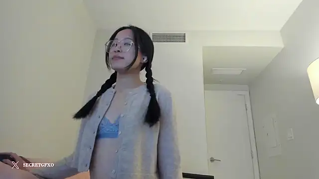 Snapshot of secretgirlfriendxo chatting on 12-11-24, 06:58 secretgirlfriendxo online show from 12-11-24, 06:58