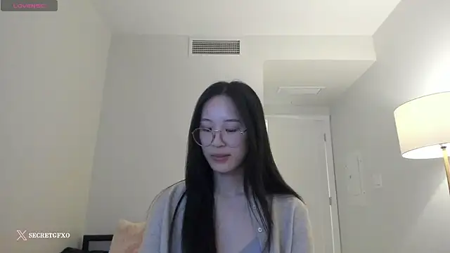 Snapshot of secretgirlfriendxo chatting on 02-05-25, 11:55 secretgirlfriendxo online show from 02-05-25, 11:55