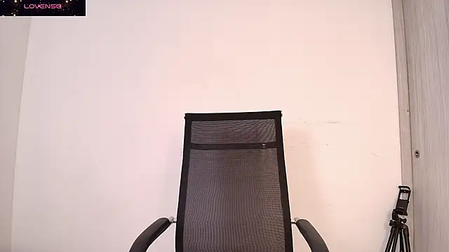 julia sweet 1 online show from 12-03-25, 03:11