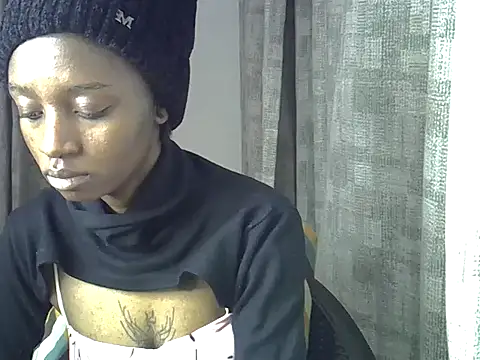 Snapshot of Enkarxx chatting on 10-08-25, 06:30 Enkarxx online show from 10-08-25, 06:30